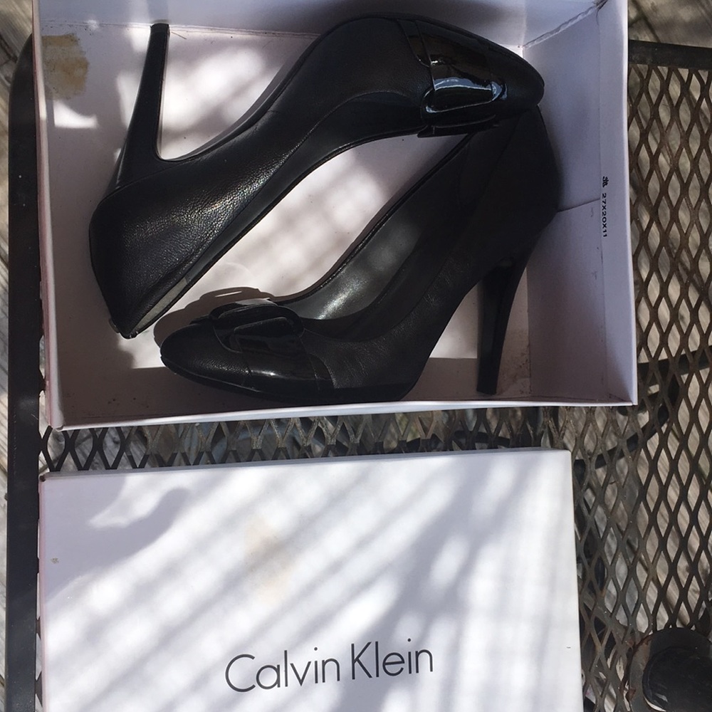 Calvin Klein pumps